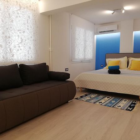 Athens *Blue Grand Suite *Di Giorgio Central Apartment ภายนอก รูปภาพ